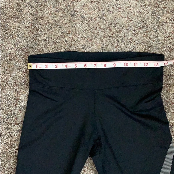 Nike Dri-Fit crop leggings, small - Picture 9 of 9